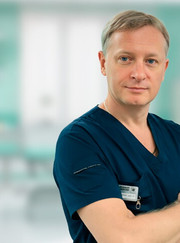 Хирург, абдоминальный хирург Игорь Анатольевич Кравченко