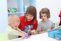 Билингвальный детский сад Synergy Kids, с рейтингом 4.8 - находится по адресу Москва, Сосинская улица, 6 