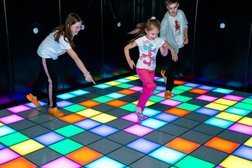 Компания по организации квестов Pixel Quest, с рейтингом 5 - находится по адресу Ярославль, проспект Дзержинского, 2Д 