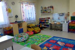 Школа жизненного успеха, с рейтингом 4.6 - находится по адресу Ивановская область, Кохма, Октябрьская улица, 20а 