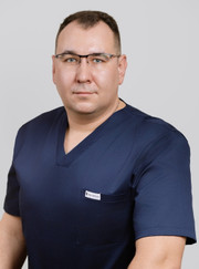 Имплантолог, стоматолог Иван Николаевич Большов