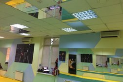 Спортивный клуб Звезда, с рейтингом 3.8 - находится по адресу Челябинск, проспект Победы, 162Б 