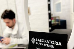 Сервисный центр по ремонту смартфонов, ноутбуков и планшетов LABORATORIA, с рейтингом 4.6 - находится по адресу Санкт-Петербург, Кирочная улица, 20 