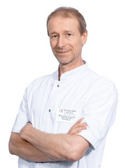 Гомеопат, вертебролог Михаил Юрьевич Изотов