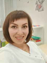 Дефектолог, логопед Адэля Фарраховна Ихсанова