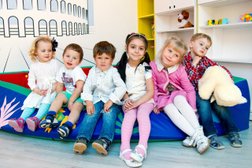Частный английский детский сад Sun School, с рейтингом 3.8 - находится по адресу Москва, проспект Будённого, 51 к6 