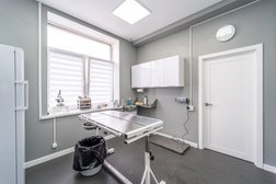 Ветеринарная клиника ДокторВет, с рейтингом 4.9 - находится по адресу Калуга, улица Фомушина, 13 