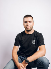 Автоинструктор Николай Денисенко