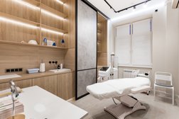 Клиника косметологии и эпиляции V Momente, с рейтингом 5 - находится по адресу Московская область, Реутов, улица Октября, 42 