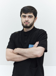 Имплантолог, стоматолог Ферз Романович Муслимов