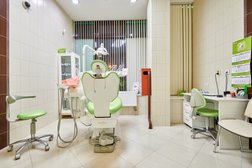 Центр имплантации и стоматологии ИНТАН, с рейтингом 4.5 - находится по адресу Ленинградская область, Всеволожский район, деревня Кудрово, Ленинградская улица, 3 