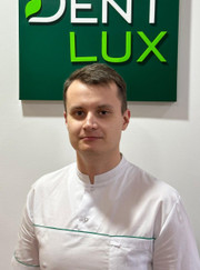 Стоматолог-терапевт Сергей Борисович Емельянов