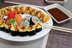 Доставка еды Суши едут, с рейтингом 4.3 - находится по адресу Сочи, жилой район Адлер, Троицкая улица, 31/2 