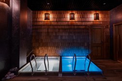 Аутентичные бани "Истокъ", с рейтингом 4.9 - находится по адресу Санкт-Петербург, Ярославский проспект, 16 