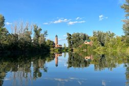 Турбаза на озере Белужье, с рейтингом 4.6 - находится по адресу Оренбургская область, с. Нижняя Павловка, улица Турбаза на озере Белужье, 1 