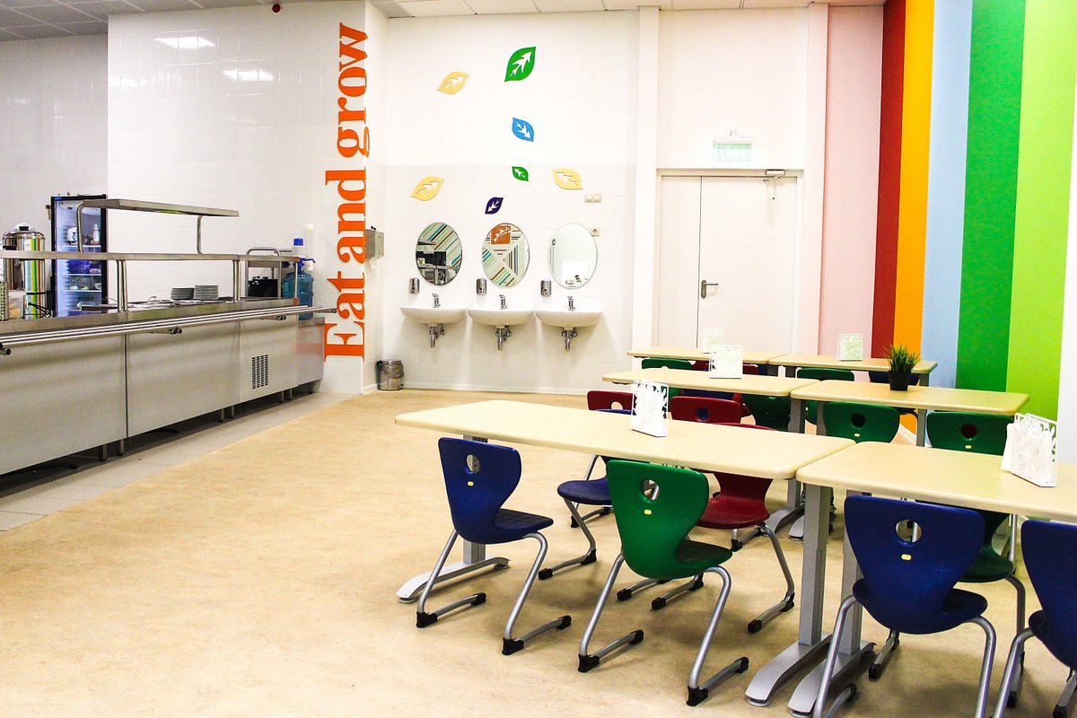 фотография Английского детского сада Sun School на проспекте Альберта Камалеева
