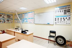Автошкола Автострада, с рейтингом 4.7 - находится по адресу Челябинск, улица Салавата Юлаева, 25А 