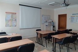 Центр профессионального развития Партнер, с рейтингом 2.9 - находится по адресу Красноярск, Кировский район, 660000, улица Кутузова, 1 с37 