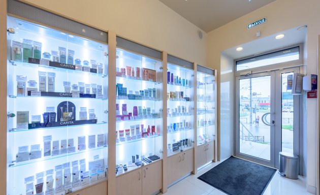 Транс және қыздардың порносын қараңыз