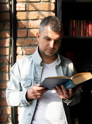 Психолог Adrian Kozk