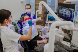 Семейная стоматология Камелия-Мед, с рейтингом 4.6 - находится по адресу Республика Татарстан, Казань, улица Ташаяк, 2а 