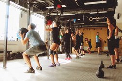 Фитнес-клуб F-Fit, с рейтингом 3.7 - находится по адресу Республика Татарстан, Казань, улица Декабристов, 81 