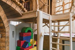 Пиццерия Joy's Pizza, с рейтингом 4.4 - находится по адресу Санкт-Петербург, проспект Просвещения, 25 