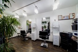 Салон-парикмахерская Визави, с рейтингом 4.9 - находится по адресу Нижний Новгород, улица Героя Советского Союза Смирнова, 15 