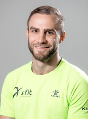 Инструктор групповых программ, тренер по боевым искусствам Никита Николаевич Сизененко