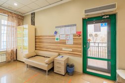 Стоматология Елены Бабкиной, с рейтингом 4.9 - находится по адресу Красноярск, улица Ладо Кецховели, 69 