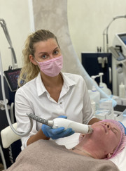 Косметолог, специалист по альтернативной медицине Юлия Алексеевна Коновалова