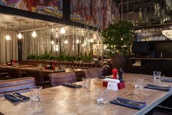 Ресторан Steakhouse, с рейтингом 4.2 - находится по адресу Екатеринбург, проспект Ленина, 69/1 