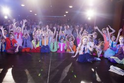 Театральная мастерская Петербургская маска, с рейтингом 4.2 - находится по адресу Санкт-Петербург, Комендантский проспект, 4а 