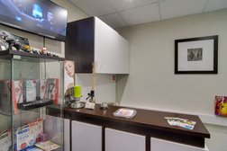 Салон красоты Анри, с рейтингом 3.3 - находится по адресу Москва, Никулинская улица, 15 к1 