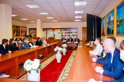 Московский инновационный университет, с рейтингом 3.4 - находится по адресу Екатеринбург, Сибирский тракт, 8Б 