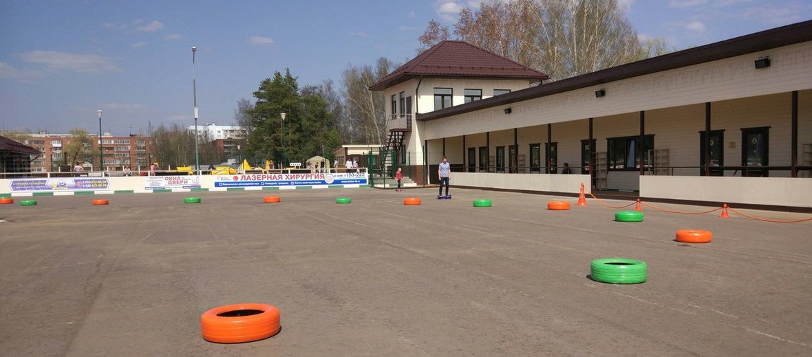 Лагуна орехово зуево сайт. Парк отель Атлант Орехово Зуево. Спортивный парк Атлант. Бассейн Лагуна в Орехово-Зуево. Спортивный парк Атлант Орехово-Зуево открытый бассейн.