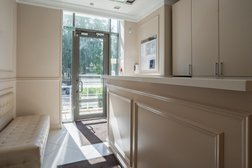 Центр косметологии и медицины Лазерный доктор, с рейтингом 3.7 - находится по адресу Санкт-Петербург, Серебристый бульвар, 17к1 