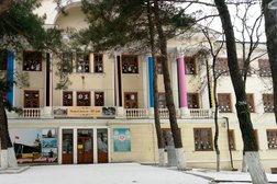 Средняя школа №21, с рейтингом 2.3 - находится по адресу Новороссийск, улица Гладкова, 3 