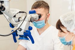 Стоматологическая клиника САЗУР, с рейтингом 4.9 - находится по адресу Курск, улица Дзержинского, 47 