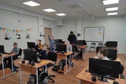 Школа программирования для детей СофтКласс, с рейтингом 2.3 - находится по адресу Красноярск, улица Молокова, 6 