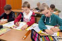 Детский сад и центр развития детей Умный кролик, с рейтингом 4.4 - находится по адресу Сочи, улица Гагарина, 30а 